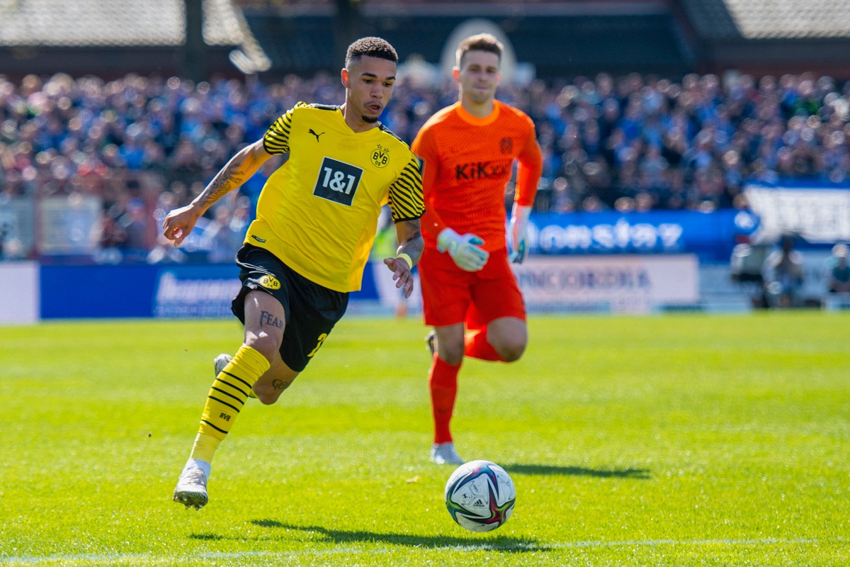 پخش زنده بازی دورتموند و ولفسبورگ امروز شنبه 27 فروردین 1401