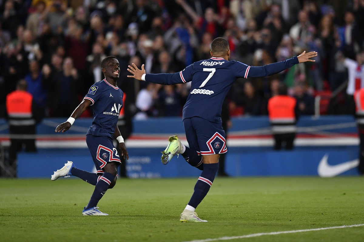 پخش زنده بازی پاری سن ژرمن و مارسی امشب یکشنبه 28 فروردین 1401