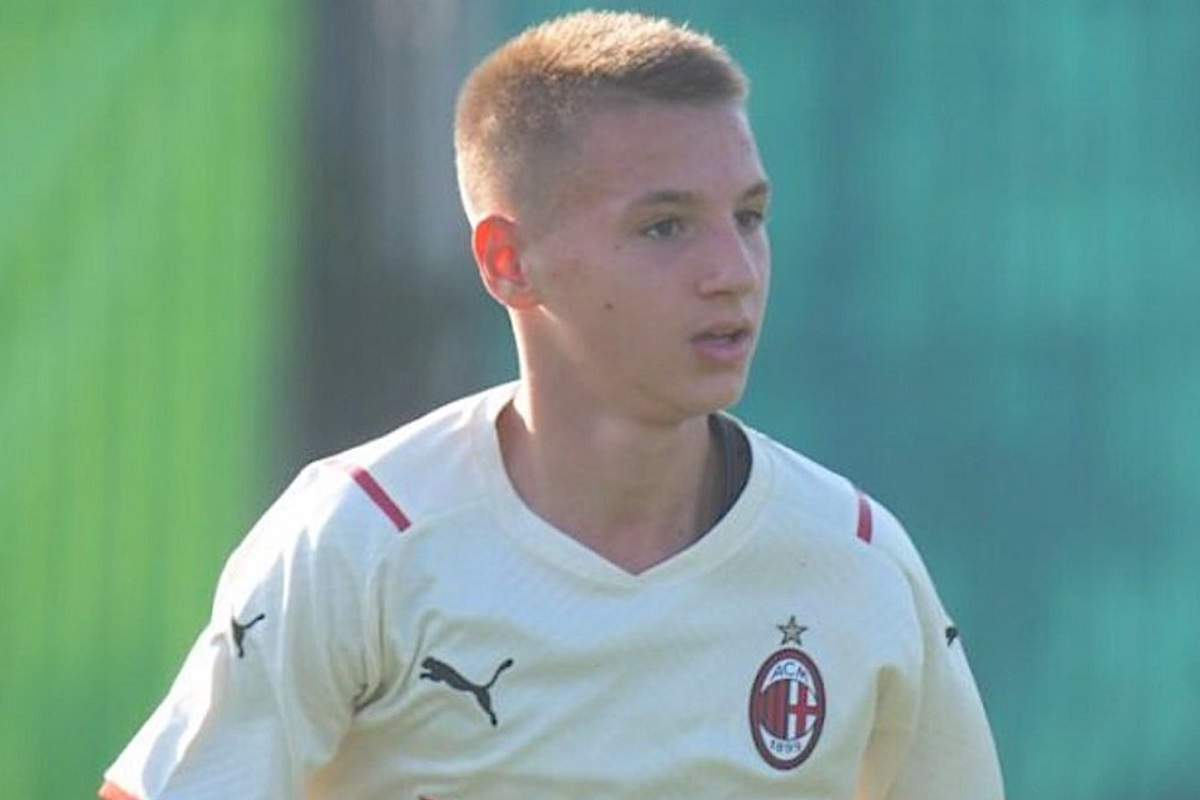 فرانچسکو کاماردا، زلاتان آینده آث میلان