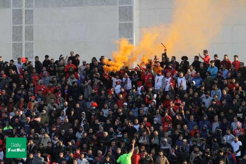 عکس| قمه کشی در لیگ برتر؛ حمله گنگسترهای مسجدسلیمان به بازیکن نساجی