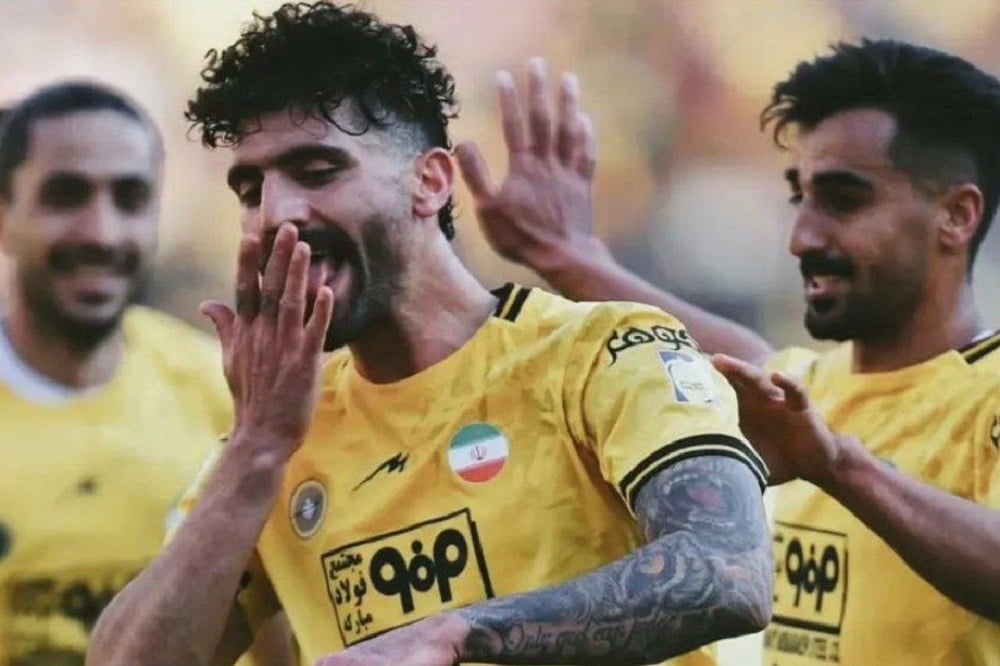 احضار محمد دانشگر به کمیته انضباطی به علت شادی گل مستهجن