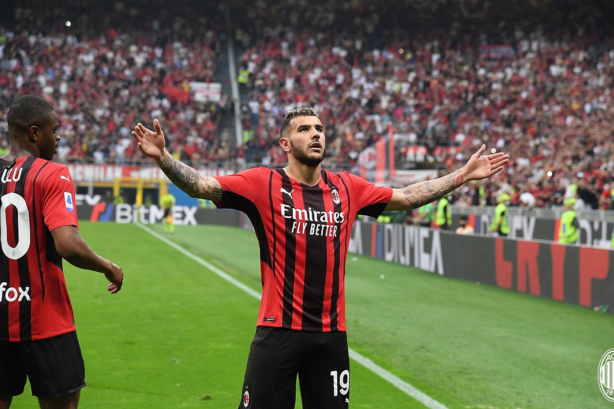 پخش زنده بازی میلان و آتالانتا امشب یکشنبه 25 اردیبهشت 1401