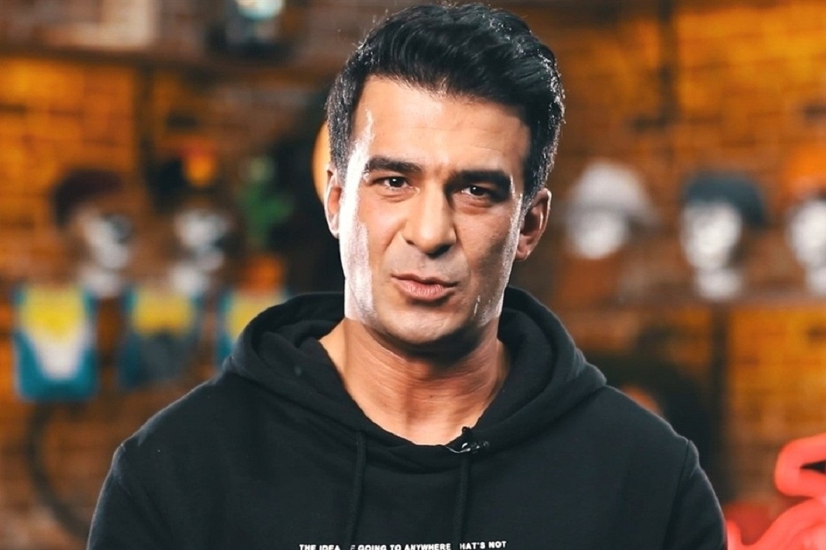 فیلم| اشک های یوسف تیموری برای علی انصاریان در فینال جوکر