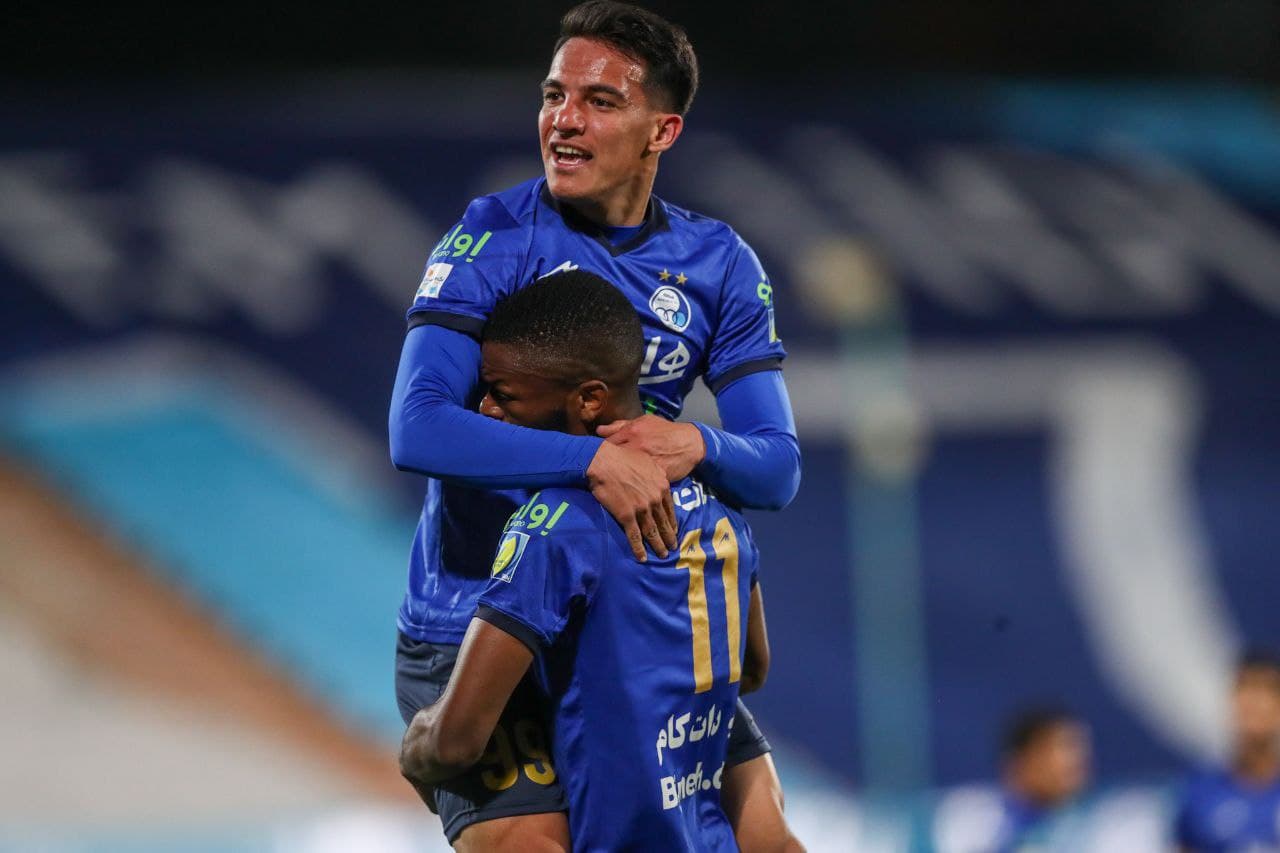 انتقال امیرحسین حسین زاده به شارلوا بلژیک قطعی شد