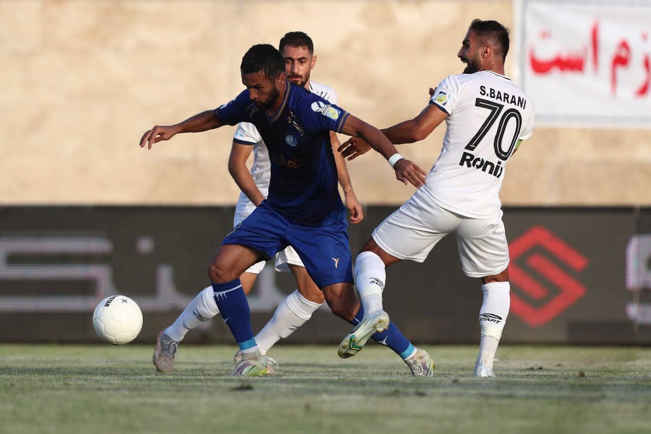 فیلم| عصبانیت شدید ساپینتو و لگد زدن به برانکارد پزشکی