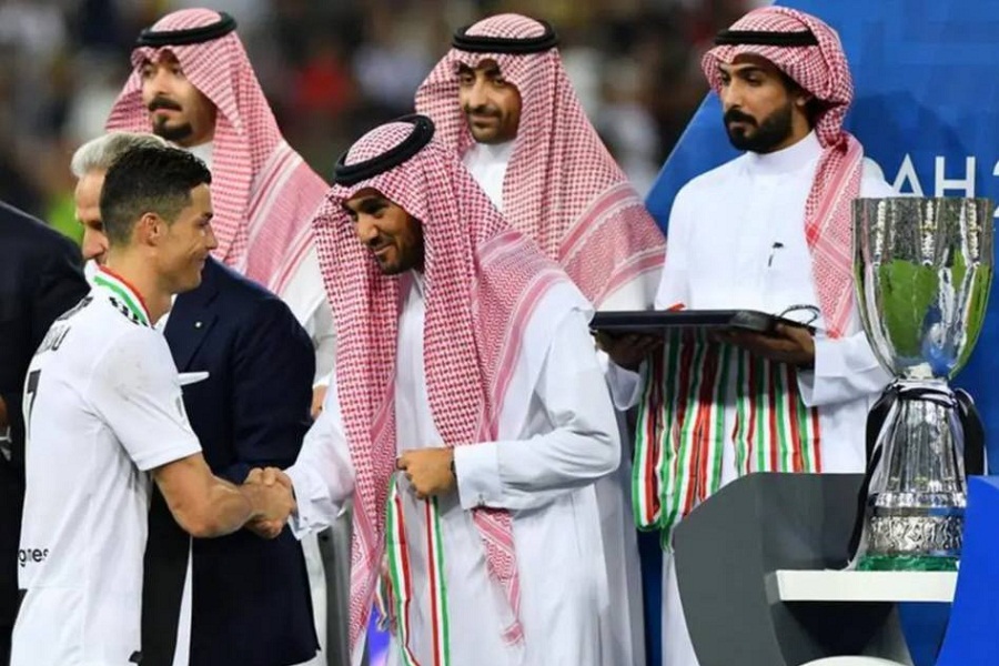 مبلغ پیشنهاد نجومی الهلال عربستان به کریستیانو رونالدو فاش شد