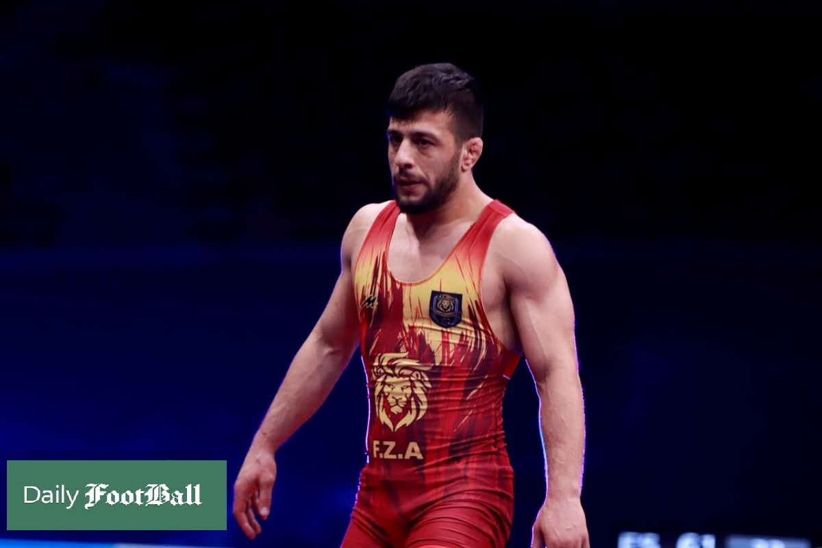 فیلم کامل| مسابقه رضا اطری با حریف مقدونیه ای در دور نخست مسابقات کشتی آزاد قهرمانی جهان 2022