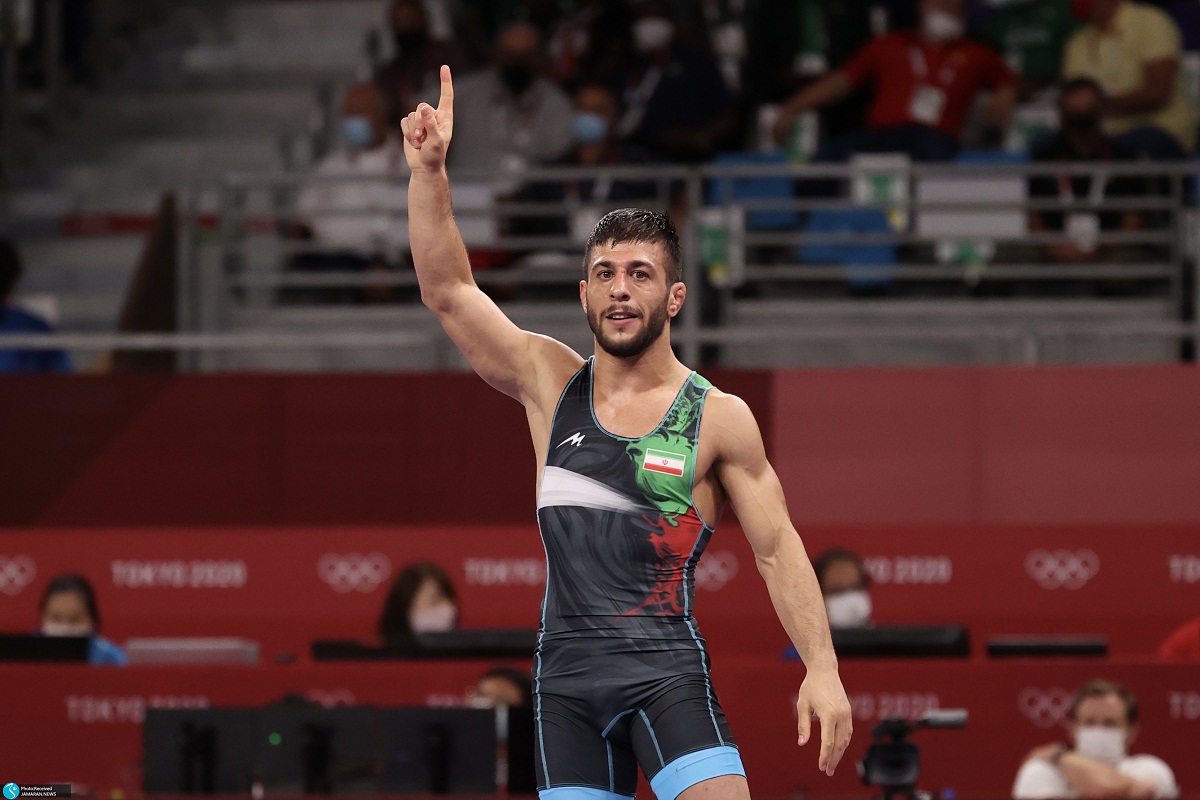 فیلم کامل| مسابقه رضا اطری با حریف مغولستانی در نیمه نهایی مسابقات کشتی آزاد قهرمانی جهان 2022