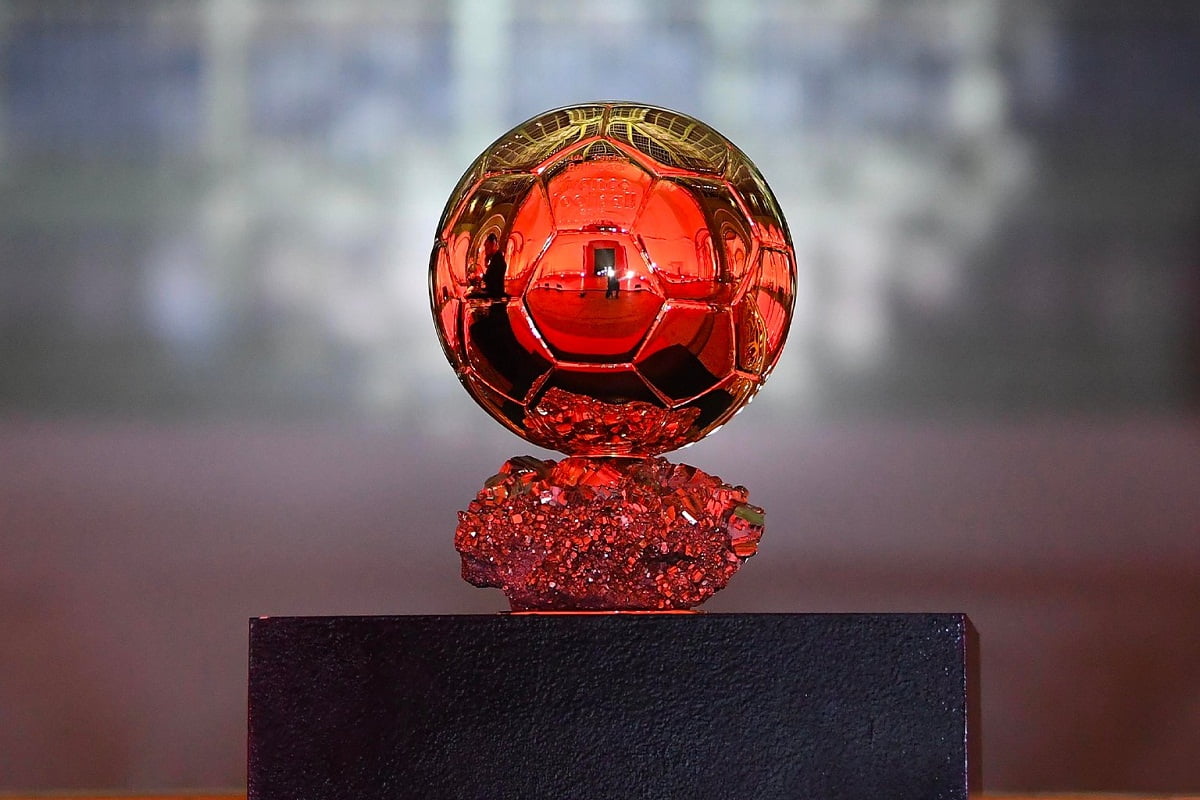 تاریخ و زمان برگزاری مراسم توپ طلا 2022