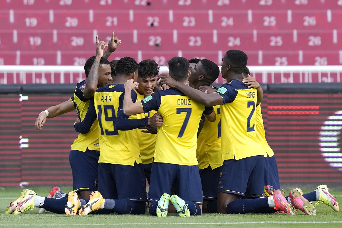 ترکیب احتمالی تیم ملی اکوادور مقابل قطر برای بازی امشب 29 آبان 1401