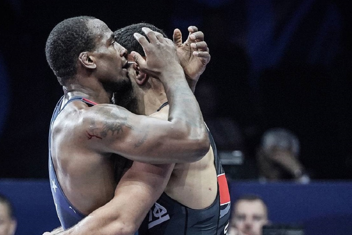 پخش زنده کشتی ایران و آمریکا در فینال مسابقات جام جهانی کشتی آزاد 2022