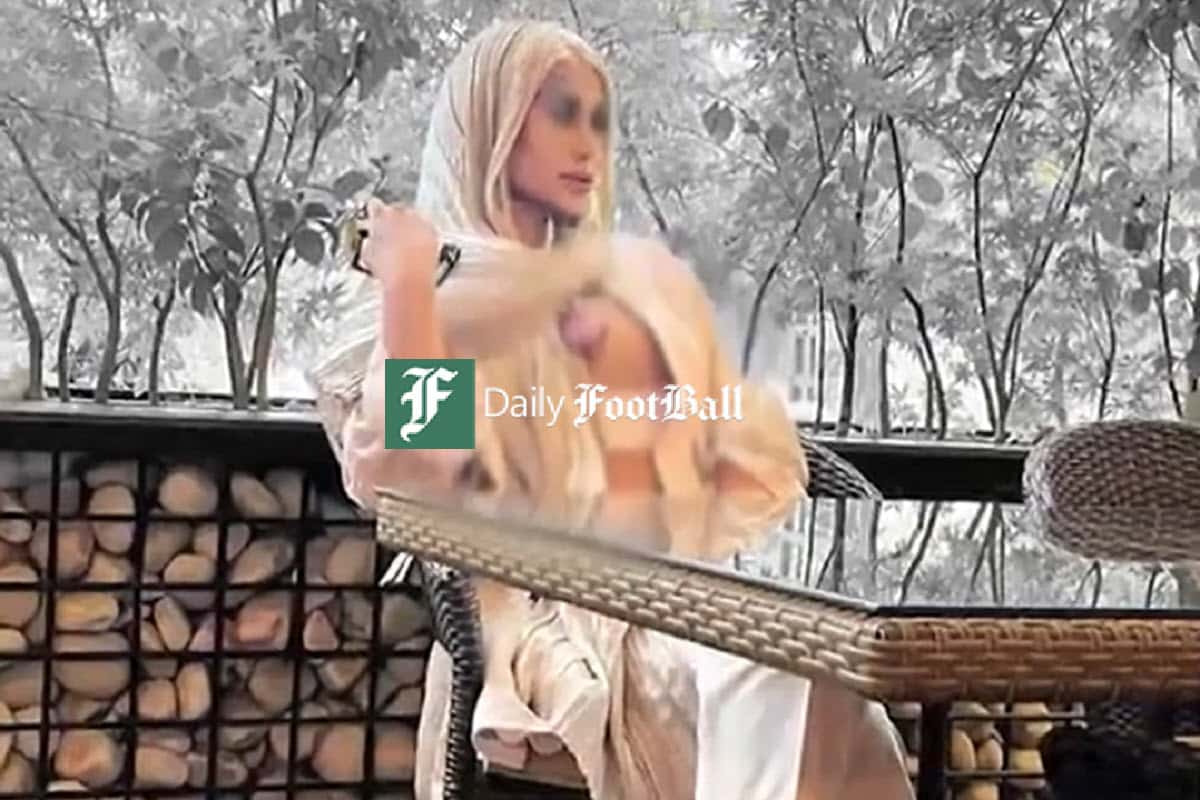 عکس| زن زندگی آزادی به سبک مولوی عبدالحمید