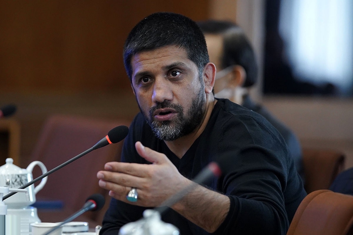 عکس| اشاعه بی حجابی و هنجارشکنی توسط علی کریمی