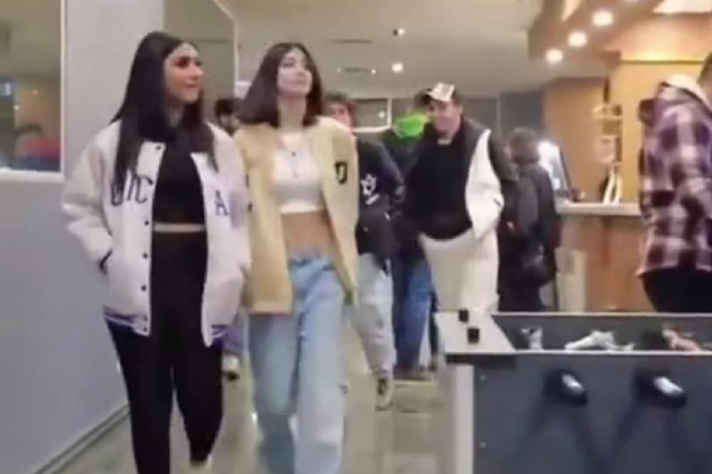 فیلم| حسن عباسی: عامل اصلی بی حجابی، فوتبالیست ها هستند که تصاویر برهنه زنان خود را منتشر می کنند