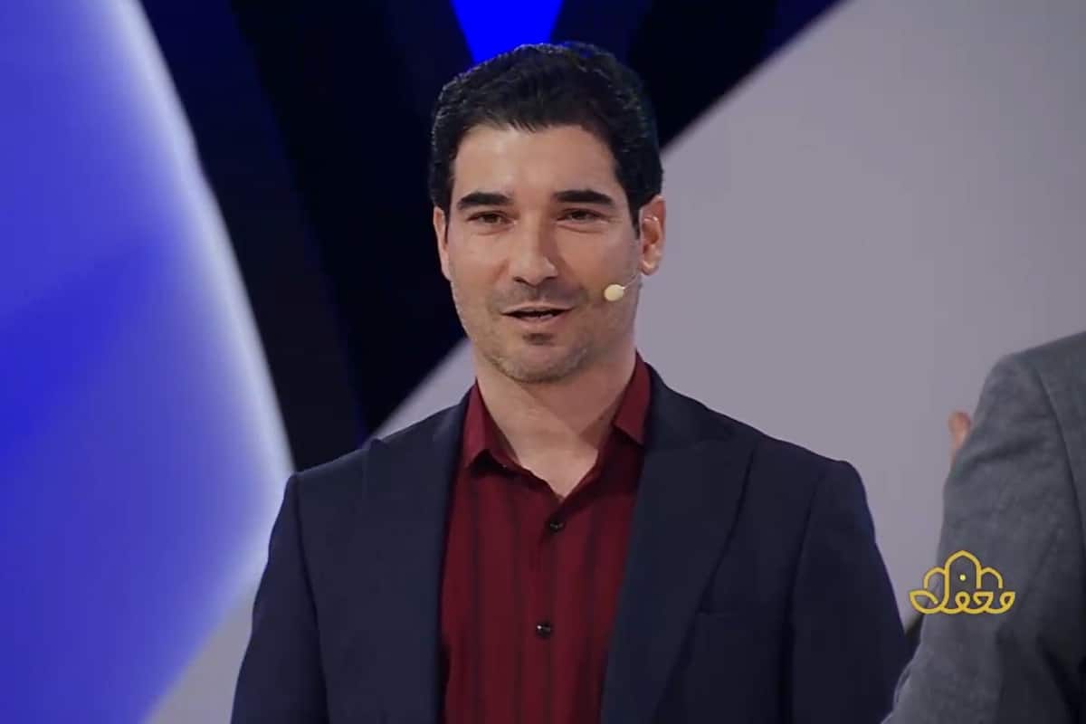 مسعود اوزیل وارد دنیای سیاست شد