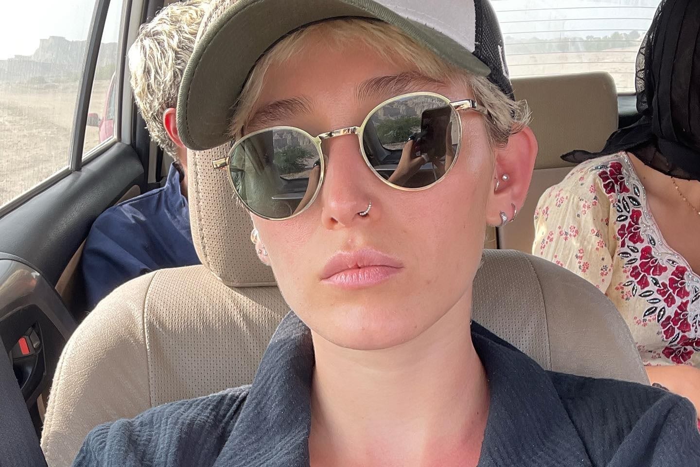 فیلم| پای زنان به مسجد مکی زاهدان باز شد؛ گفتگوی زن ها با مولوی عبدالحمید برای اولین بار