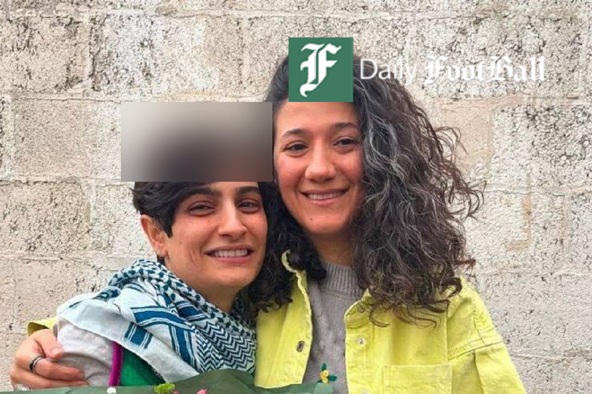 عکس| نذری دادن تتلیتی ها برای آزادی امیر تتلو از زندان