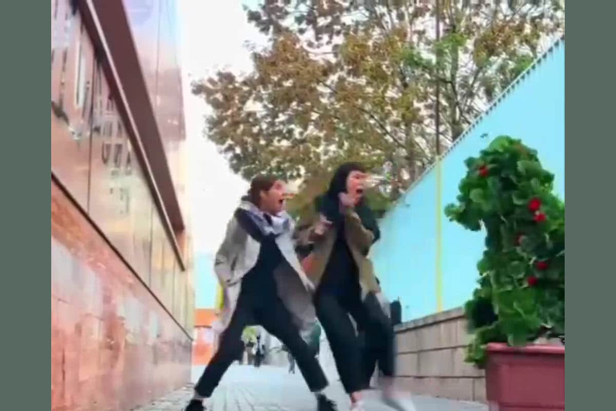 فیلم| ارتداد سوگند خواننده زن؛ تبلیغ مسیحیت توسط سلبریتی ضدایرانی