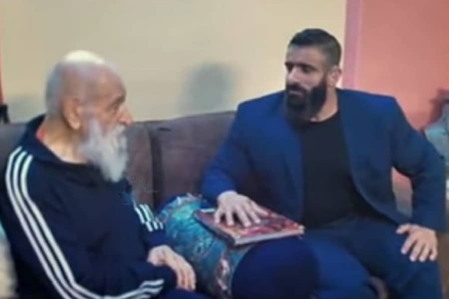 عکس| تصاویری جالب از هادی چوپان در کنار پهلوان خلیل عقاب