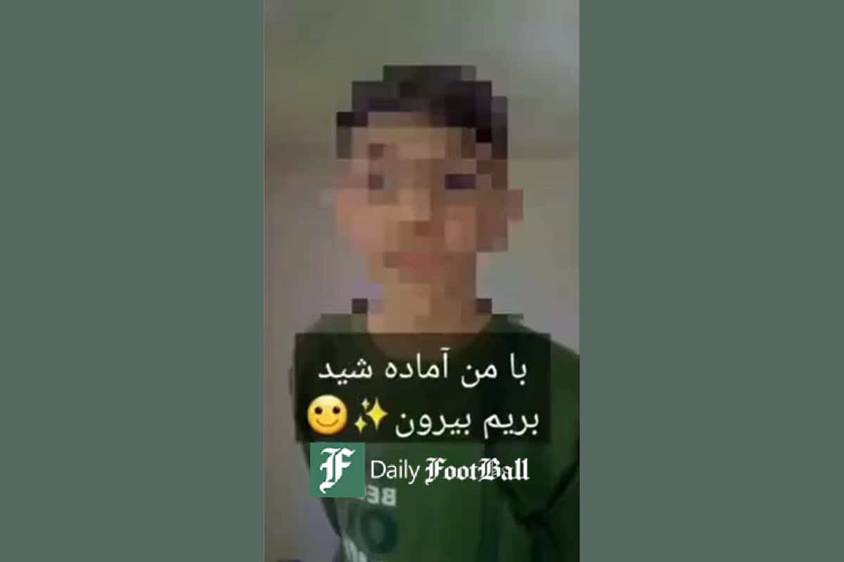 فیلم| مجازات آرایشگر افغانستانی توسط طالبان به خاطر تراشیدن ریش مشتری