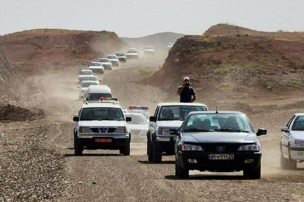 فیلم| دستگیری 10 ثانیه ای موبایل قاپ مشهدی توسط پلیس لباس شخصی