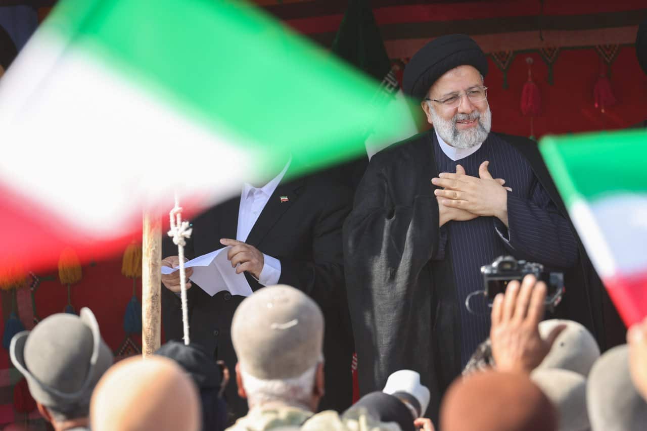 عکس| واکنش توهین آمیز حسین ماهینی به مدیرعاملی نیما نکیسا در ذوب آهن