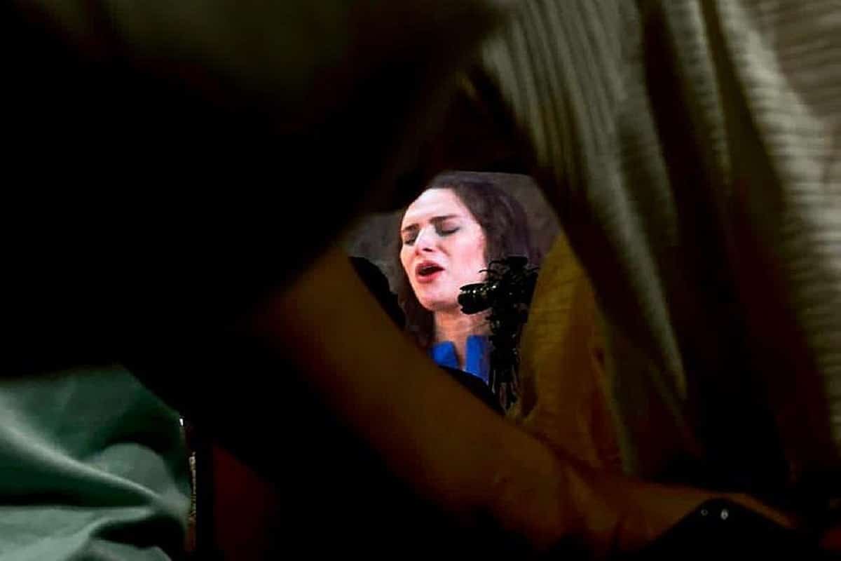 فیلم| درگیری حجاب در مترو مشهد؛ بی حجابی علنی و تهدید آمر به معروف