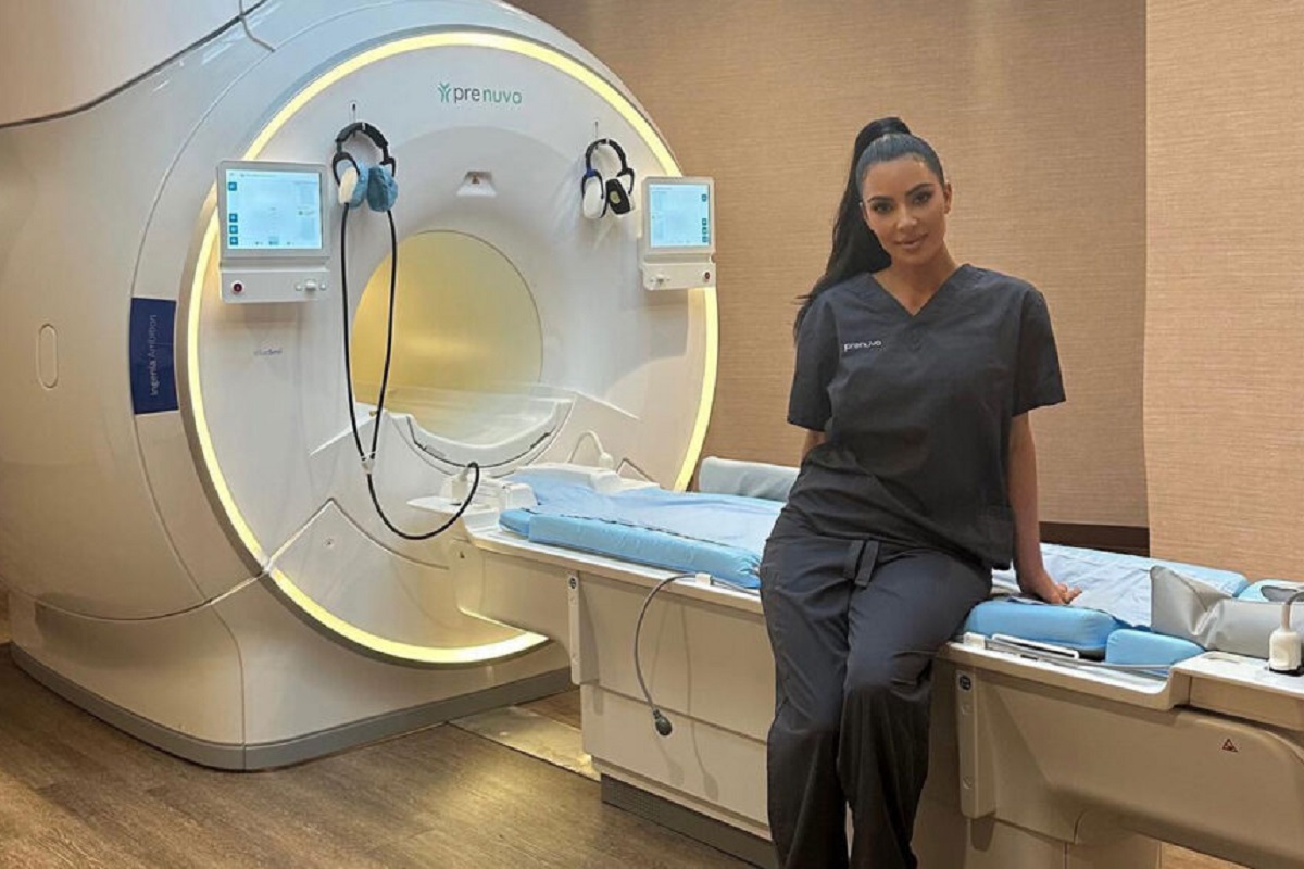 عکس| بازگشت علی دایی به ایران پس از ایام عزاداری ماه محرم