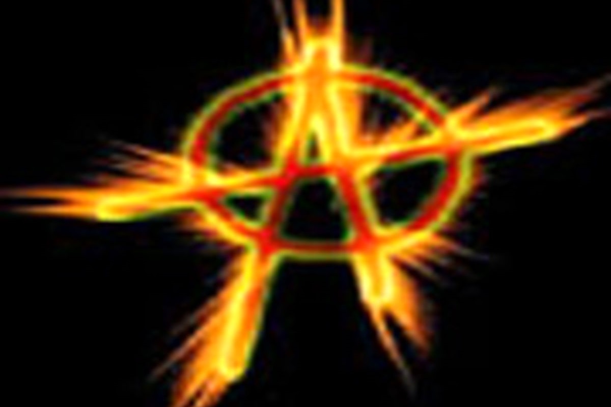 فیلم| عاقبت فروش آپارتمان به سگ