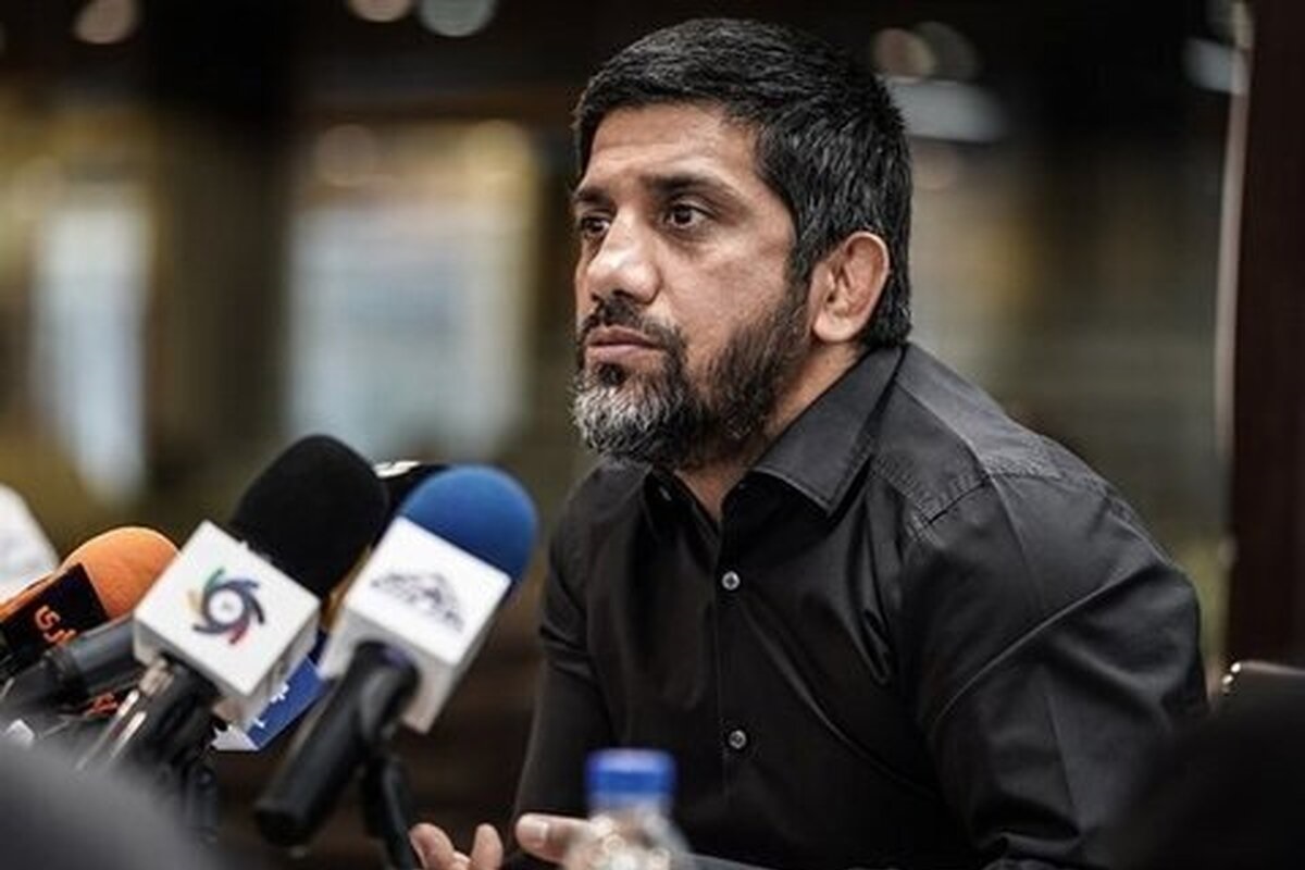 فیلم| واکنش علیرضا دبیر به تحریم های آمریکا علیه ایران