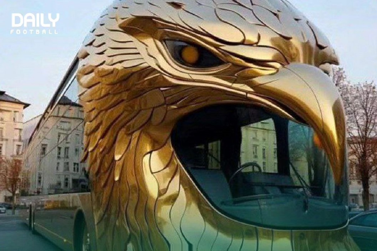 عکس| عجیب و لاکچری؛ اتوبوس جدید تیم ملی عربستان