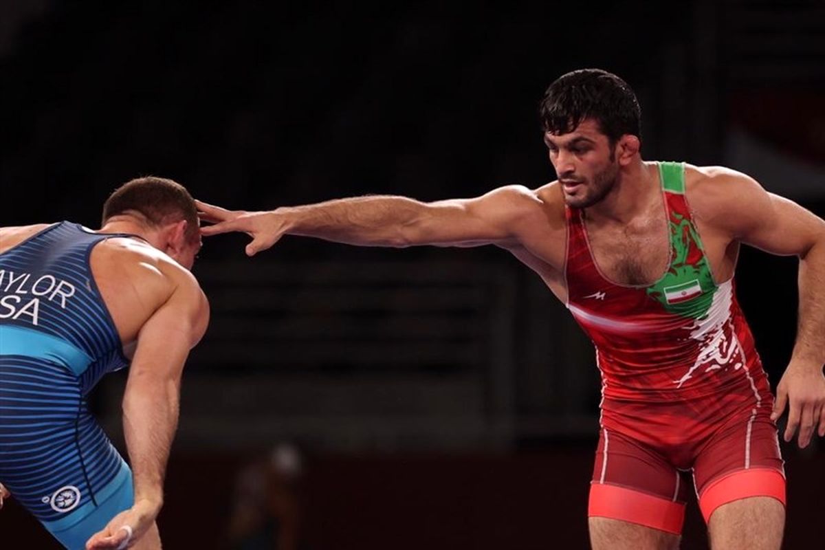 قرعه سخت کشتی گیر ایرانی و تقابل با تانک روس