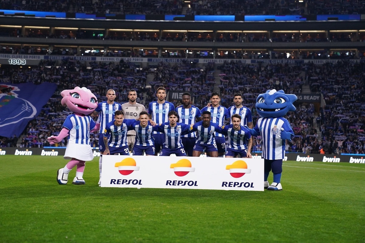 مهدی طارمی در ترکیب پورتو مقابل شاختار دونتسک برای بازی امشب 28 شهریور 1402