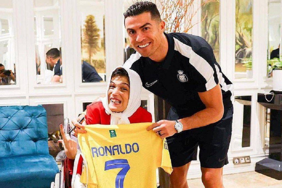 اعتراض رونالدو به داوری بازی پرسپولیس و النصر