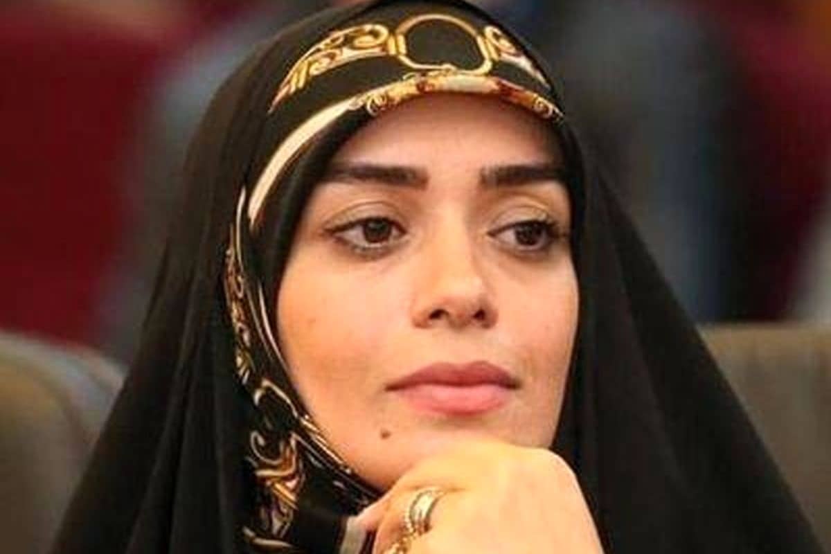 عکس| پوشش و حجاب برندگان جشنواره خورشید در حضور همسر رئیسی