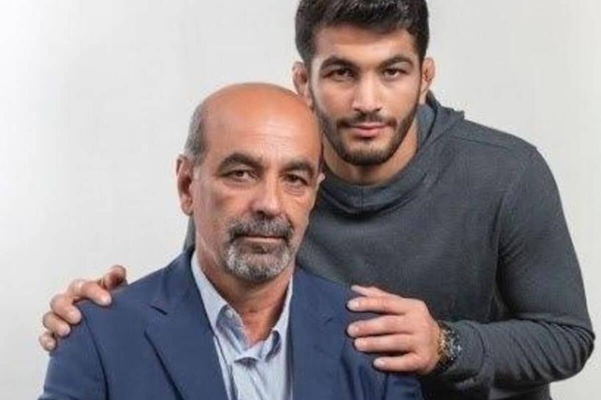 فیلم| ماجراهای خیابانی در مافیا؛ جواد باید برقصه!