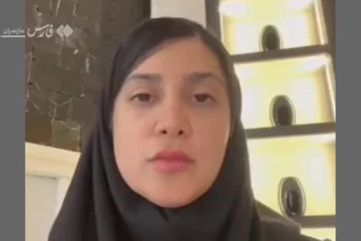 فیلم| آموزش زبان افغانستانی به خانم معلم در مدرسه