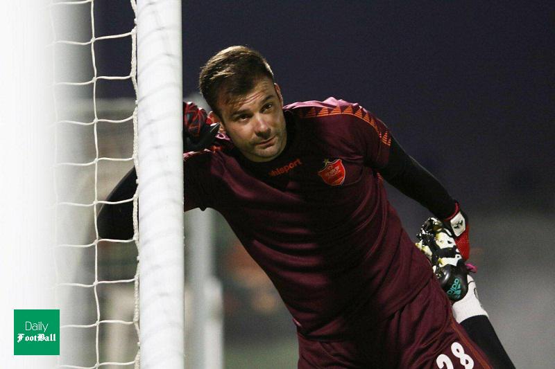 عکس| واکنش توهین آمیز رادوشویچ به انتقادهای هواداران پرسپولیس