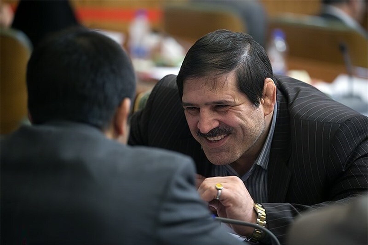 دعوای علیرضا دبیر و عباس جدیدی به کجا رسید؟