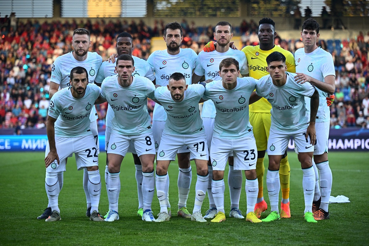 مهدی طارمی در ترکیب اینتر مقابل ونتزیا برای بازی امشب 23 دی 1403