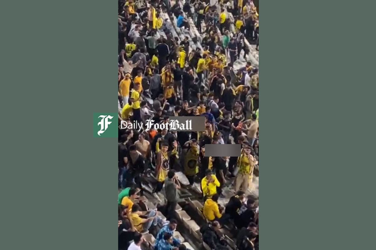 فیلم| رفتارهای زشت و زننده تماشاگران سپاهان با زنان پرسپولیسی