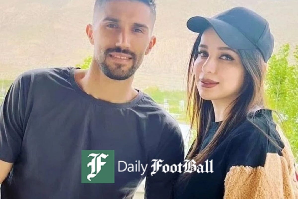 عکس| ترفند همسر حسین حسینی برای حجاب