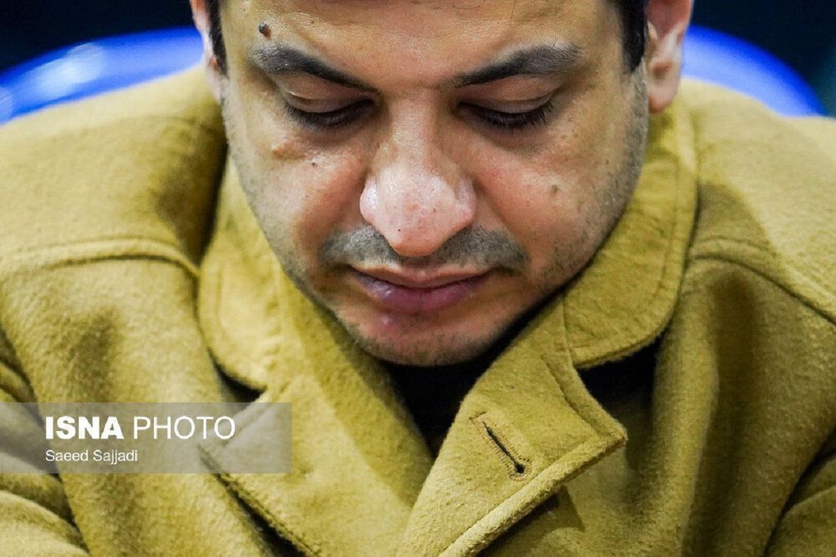 عکس| اعتراض مردمی به حضور زنان در ورزشگاه ها در مراسم استقبال از رئیسی