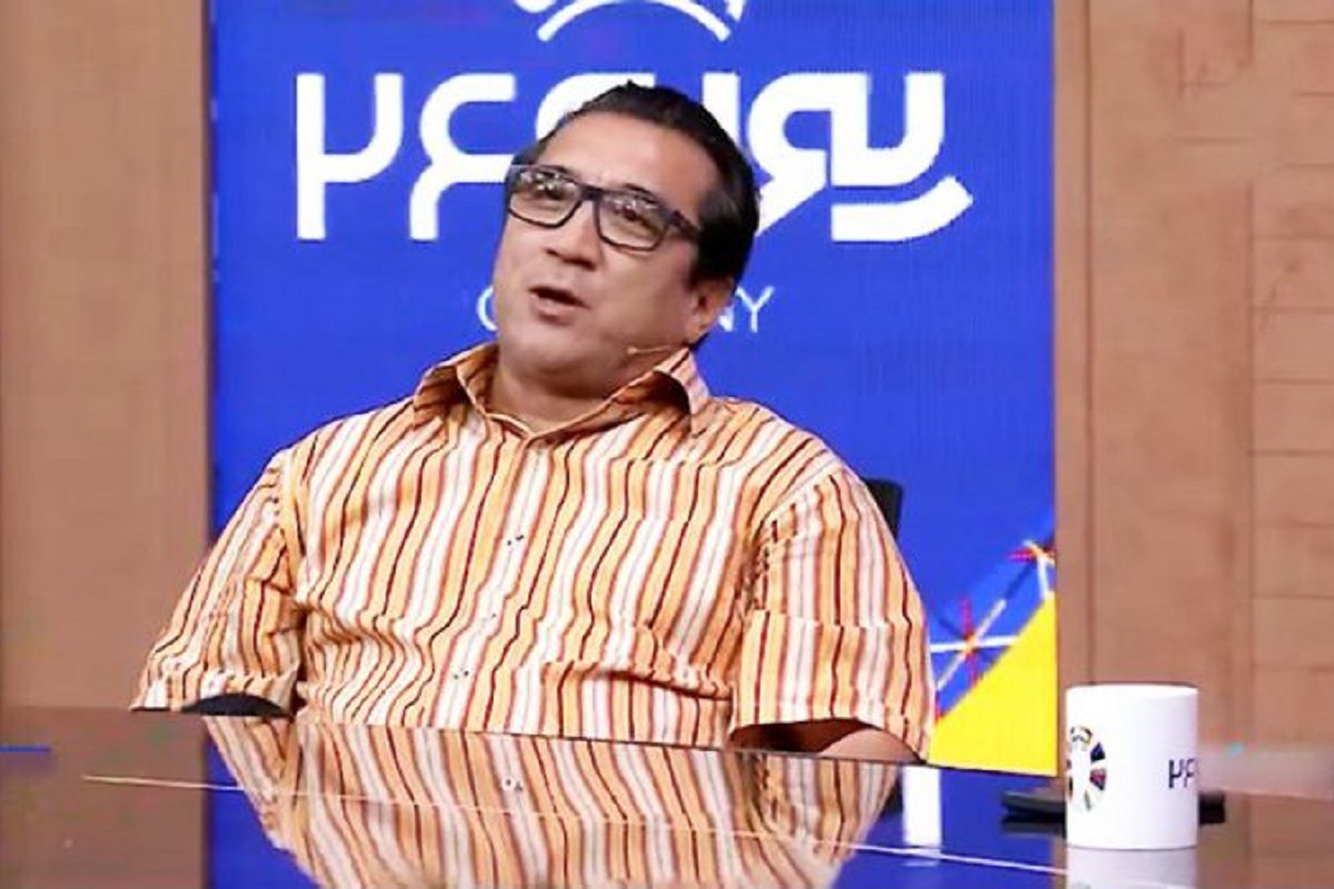 فیلم| حمله تند خداداد عزیزی به امیر قلعه نویی روی آنتن زنده تلویزیون