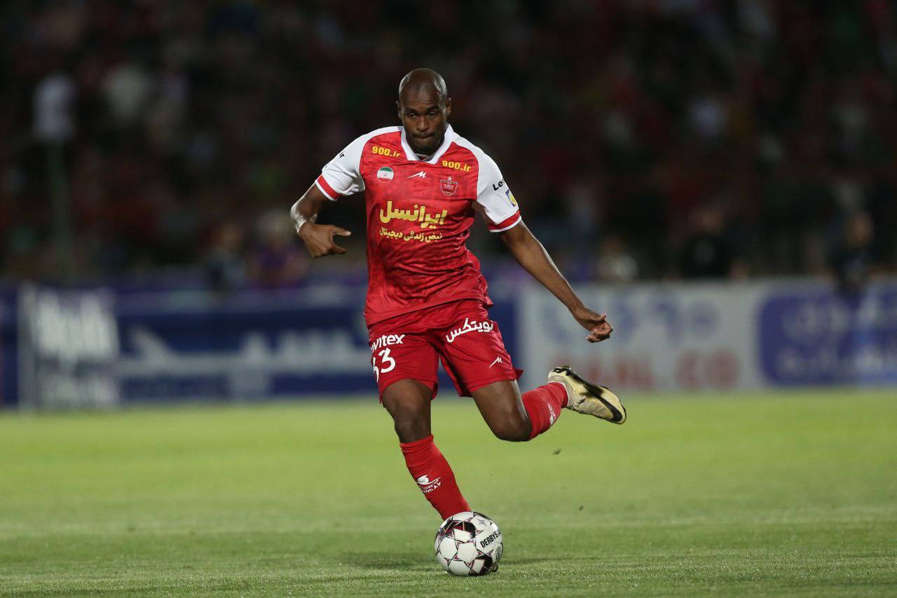 تمدید قرارداد مرتضی پورعلی گنجی با پرسپولیس تا 1404