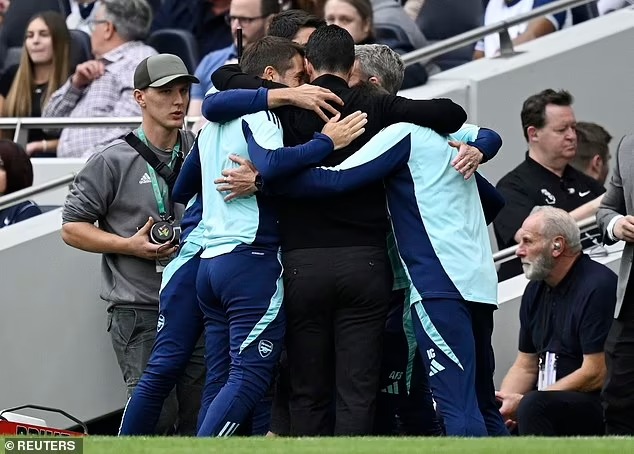 این آرسنال بوی قهرمانی می‌دهد؟