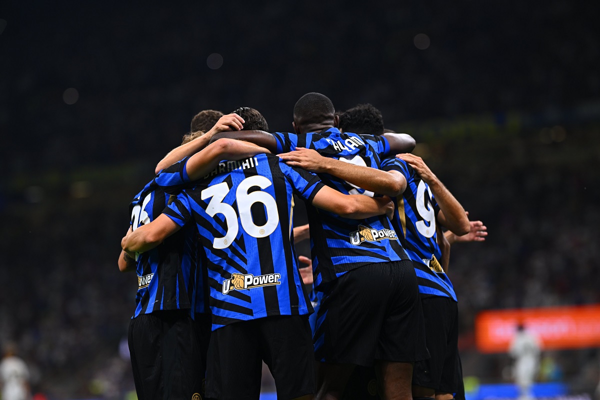 پخش زنده بازی اینتر و لچه امشب شنبه 3 شهریور 1403