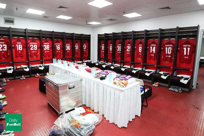 ترکیب منچستریونایتد مقابل چلسی برای بازی امشب 13 آبان 1403