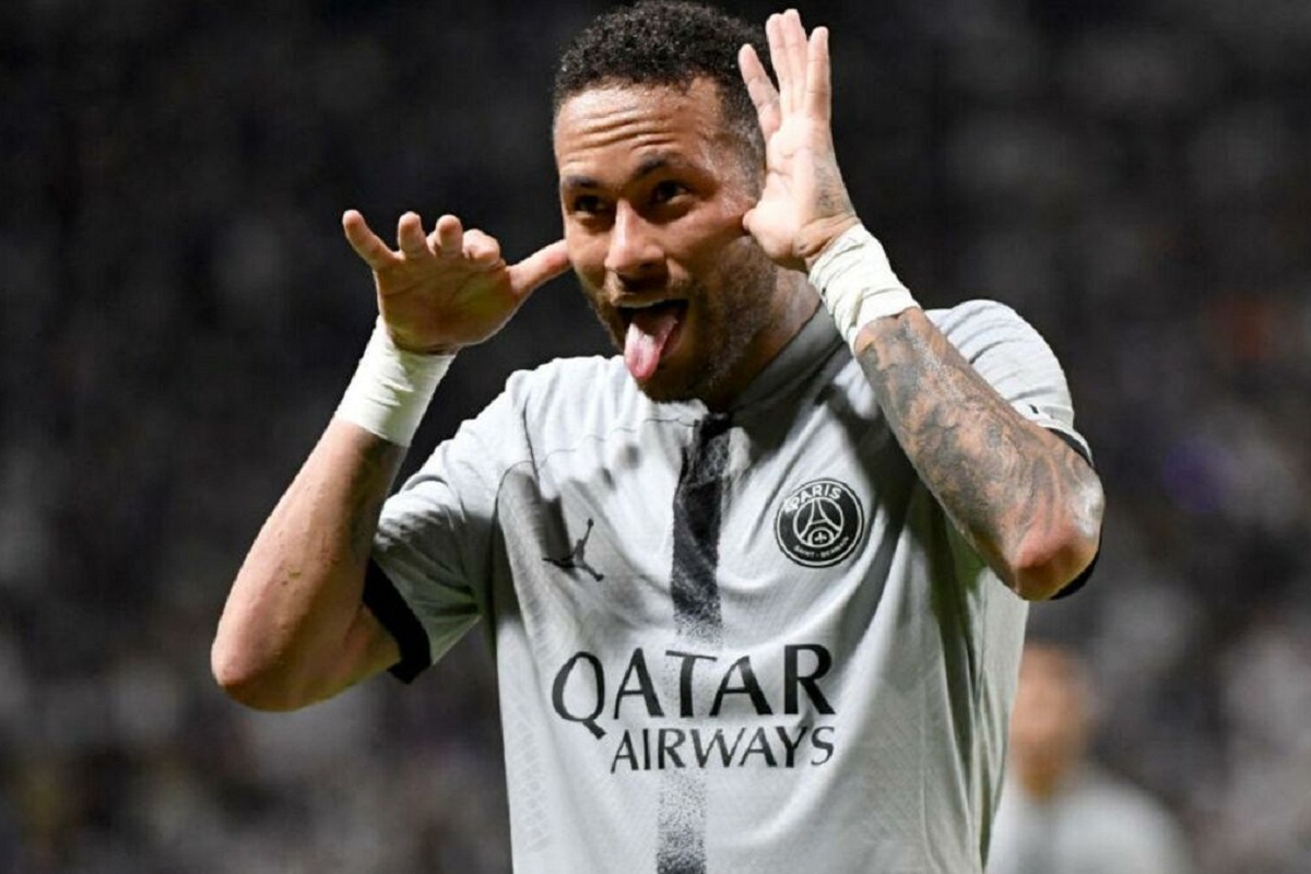 وقتی نیمار برای رئال مادرید بازی کرد!