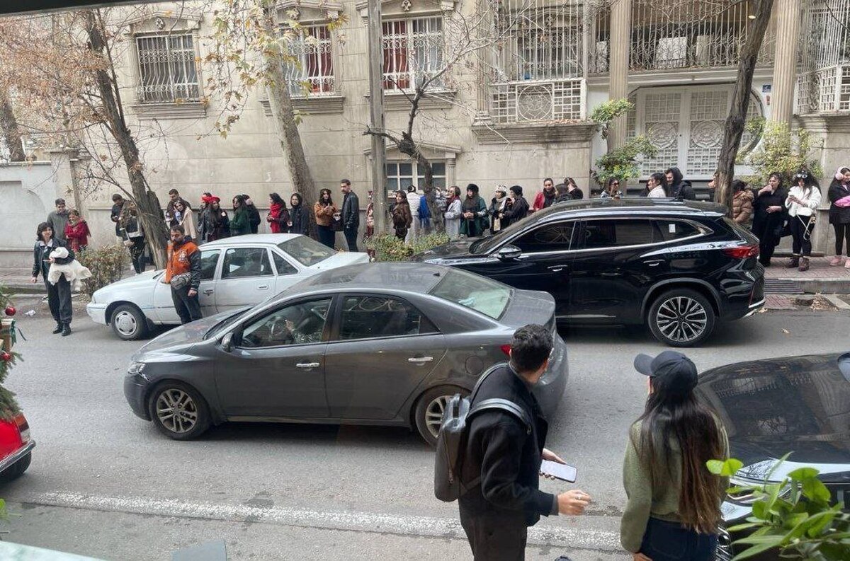 قیمت دلار امروز یکشنبه 7 دی 1404؛ صعود یا سقوط؟